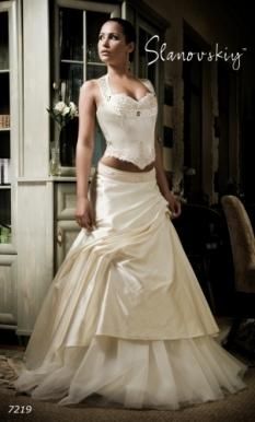 Rochii de seara/mireasa - just_me - Fashion